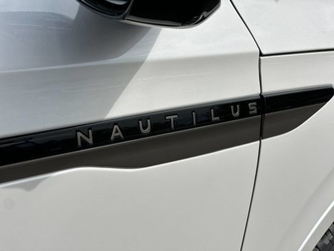 New 2026 Lincoln Nautilus Black Label AWD/4WD image 25