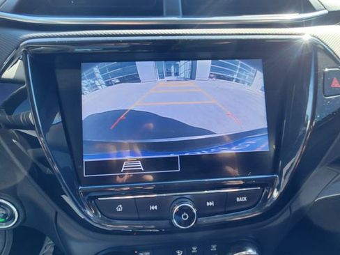 Used 2022 Chevrolet TrailBlazer LT w/ Convenience Package image 21