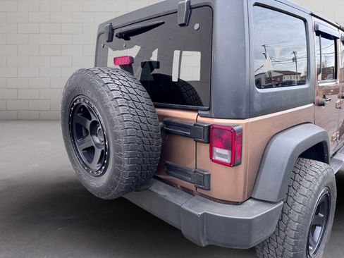 Used 2015 Jeep Wrangler Unlimited Sport w/ Quick Order Package 24S image 7