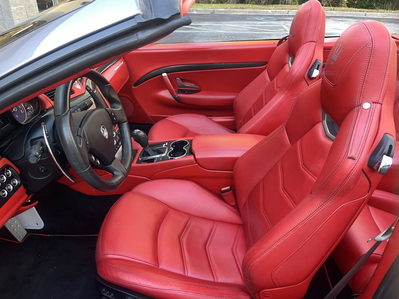 Used 2016 Maserati GranTurismo Sport RWD image 25