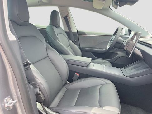 Used 2025 Tesla Model 3 Long Range RWD image 29
