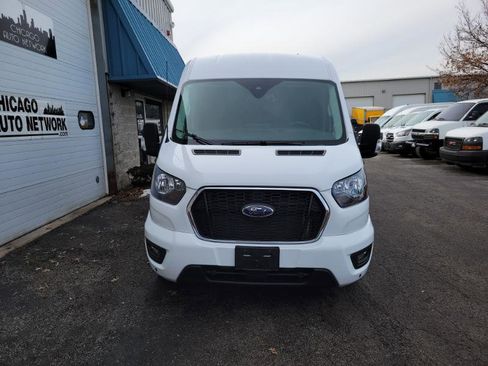 Used 2024 Ford Transit 350 XLT image 2