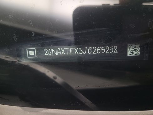 Used 2018 Chevrolet Equinox LT w/ Sun & Infotainment Package AWD/4WD image 33