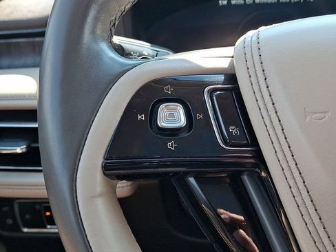 Used 2021 Lincoln Aviator Grand Touring w/ Elements Package Plus AWD/4WD image 27