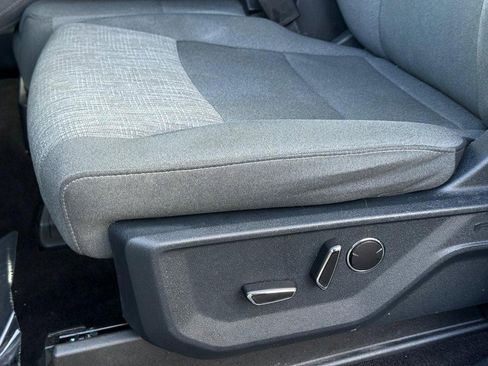 Certified 2021 Ford F150 XLT w/ Equipment Group 302A High image 30