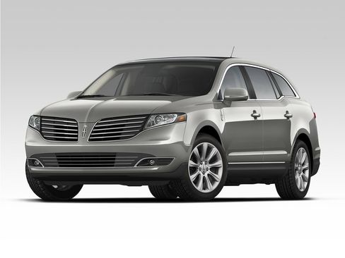 Used 2018 Lincoln MKT AWD image 1