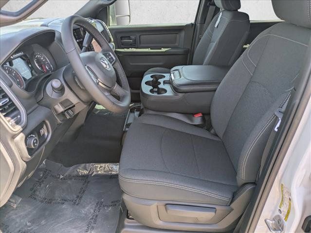 New 2025 RAM 3500 Tradesman AWD/4WD image 4