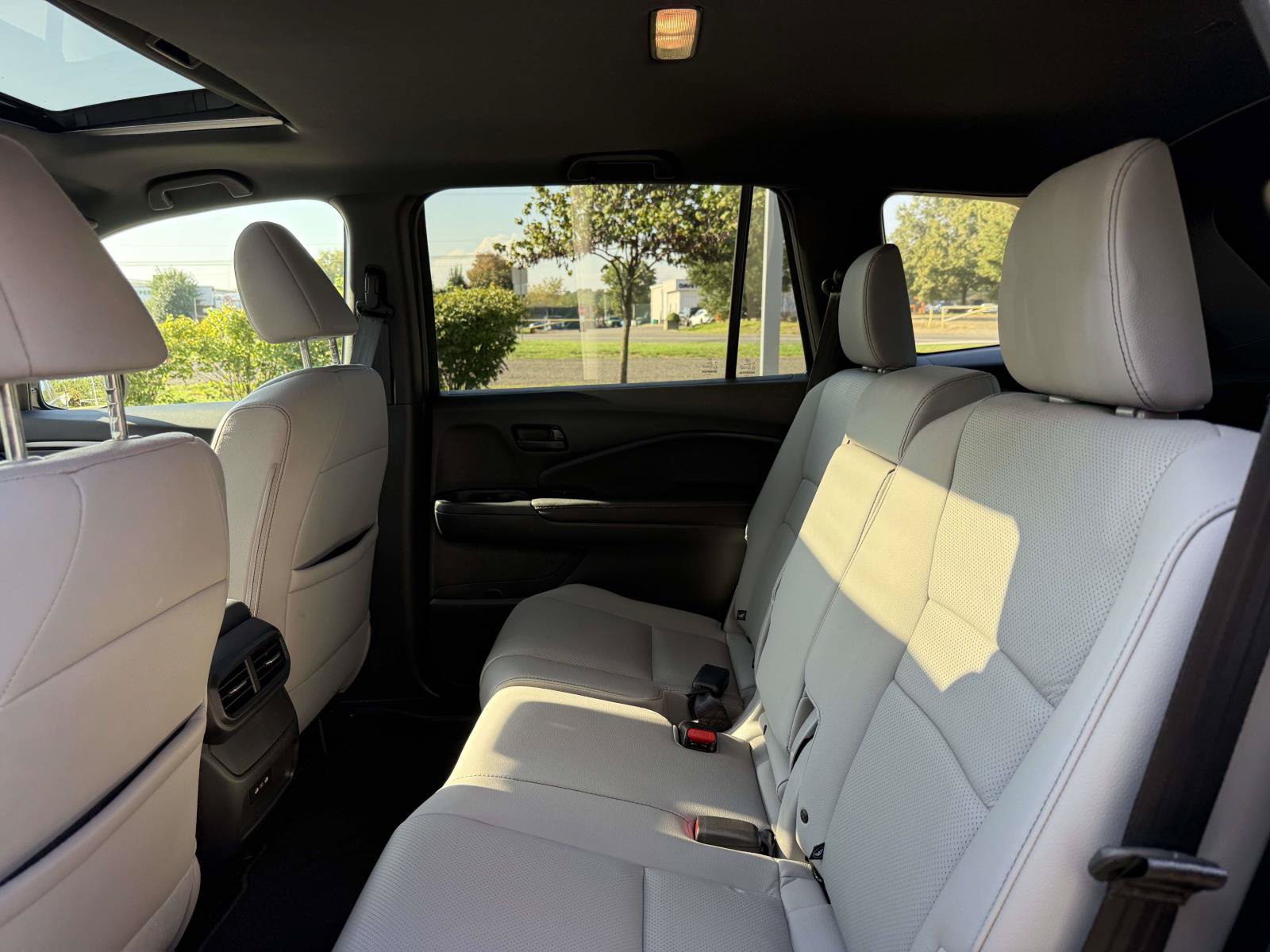 Certified 2024 Honda Passport EX-L image 17