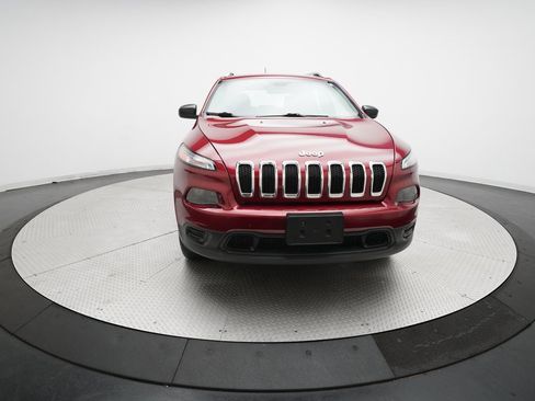 Used 2017 Jeep Cherokee Sport w/ Cold Weather Group image 11