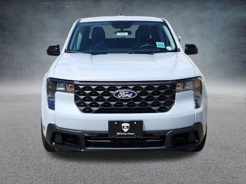 New 2025 Ford Maverick XLT w/ XLT Luxury Package image 5