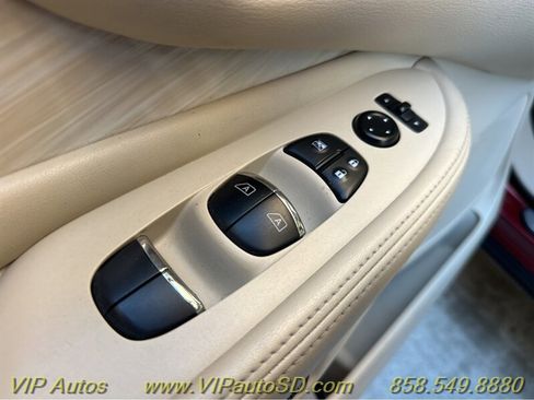 Used 2015 Nissan Murano Platinum w/ Platinum Technology Package image 34