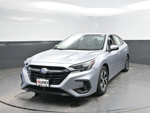Used 2025 Subaru Legacy Premium AWD/4WD image 6