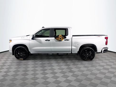 Used 2022 Chevrolet Silverado 1500 Custom AWD/4WD image 4