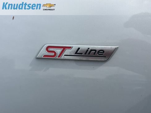 Used 2025 Ford Escape ST-Line Select AWD/4WD image 10