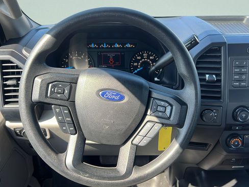 Used 2016 Ford F150 XL w/ Equipment Group 101A Mid AWD/4WD image 14