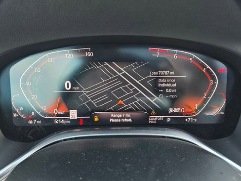 Used 2020 BMW 740i w/ Premium Package image 30