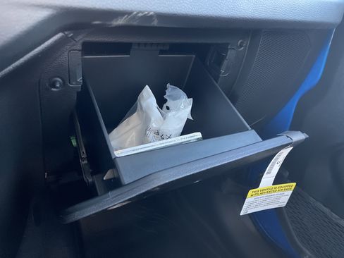 New 2025 Jeep Gladiator Sport image 32