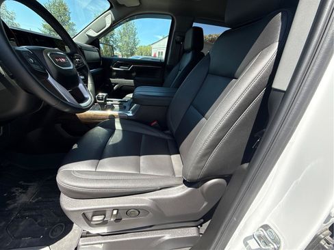 Used 2025 GMC Sierra 1500 Elevation w/ Elevation Premium Package AWD/4WD image 27