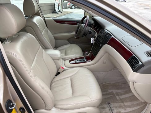 Used 2002 Lexus ES 330 V6 image 22