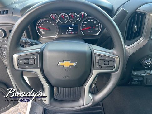 Used 2022 Chevrolet Silverado 1500 Custom w/ Safety Confidence Package image 9