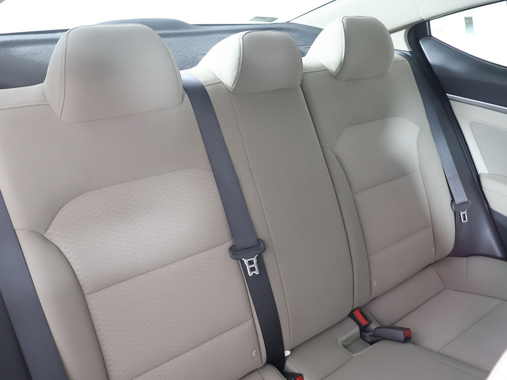 Used 2020 Hyundai Elantra Value Edition FWD image 31