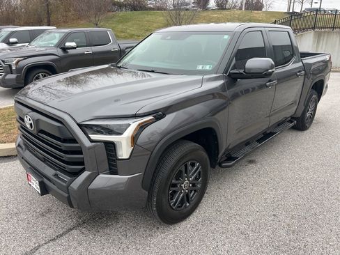 Used 2024 Toyota Tundra SR5 image 8