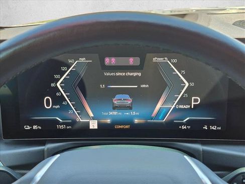 Used 2023 BMW i4 eDrive35 RWD image 11