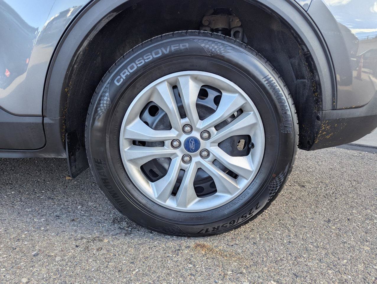 Used 2022 Ford Escape S AWD/4WD image 27