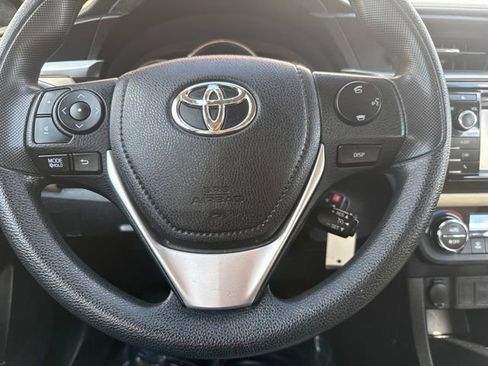 Used 2014 Toyota Corolla LE image 23