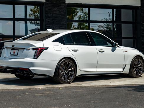 Used 2023 Cadillac CT5 V Blackwing w/ Driver Assist Package RWD image 10