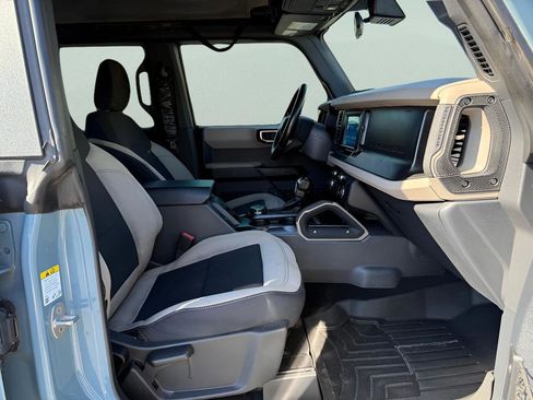 Used 2021 Ford Bronco Big Bend image 32