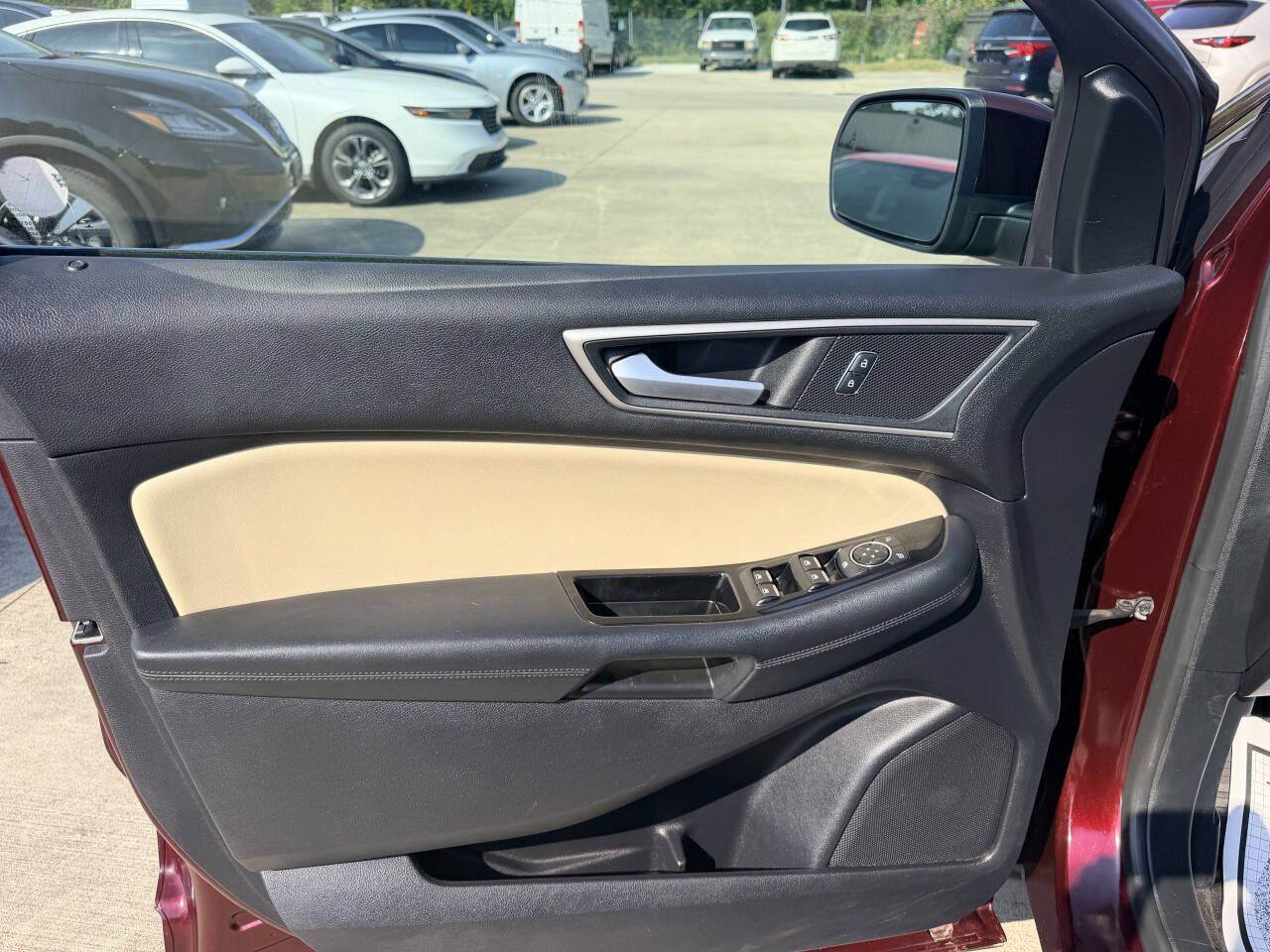 Used 2019 Ford Edge SEL w/ Equipment Group 201A AWD/4WD image 13