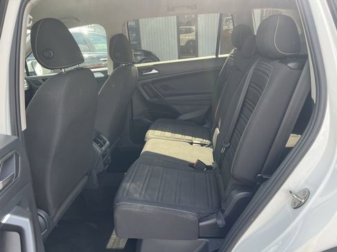 Used 2023 Volkswagen Tiguan S image 17
