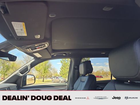 New 2026 Jeep Grand Wagoneer Limited AWD/4WD image 21
