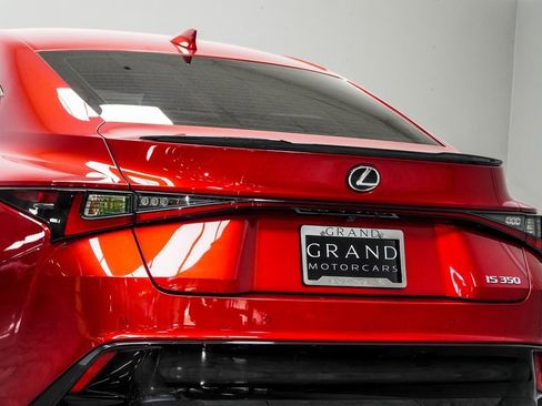 Used 2022 Lexus IS 350 F Sport image 13