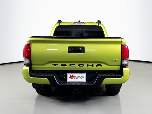Certified 2023 Toyota Tacoma TRD Sport AWD/4WD image 6
