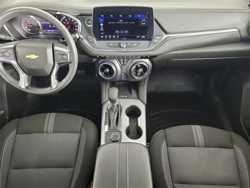Used 2023 Chevrolet Blazer LT w/ Convenience Package image 14