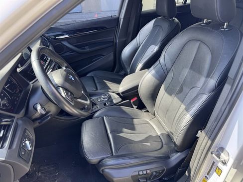 Used 2018 BMW X1 sDrive28i image 14