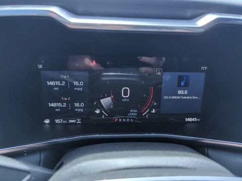 Used 2024 GMC Canyon Elevation w/ Convenience Package AWD/4WD image 17