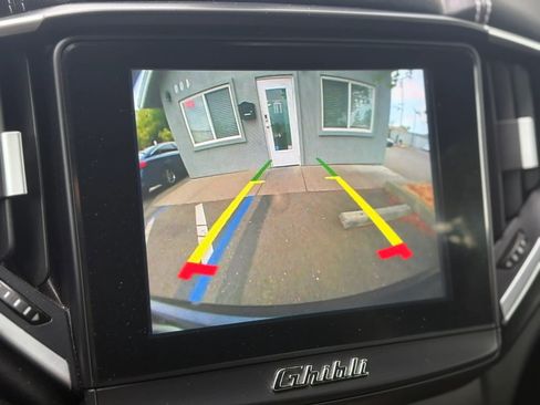 Used 2017 Maserati Ghibli S image 22