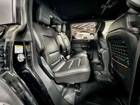 Used 2024 Ford Bronco Badlands AWD/4WD image 25