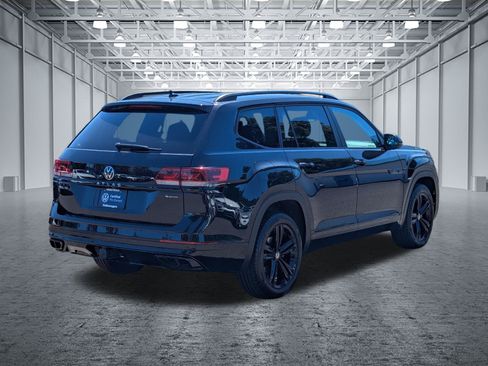 Certified 2023 Volkswagen Atlas SEL R-Line AWD/4WD image 5