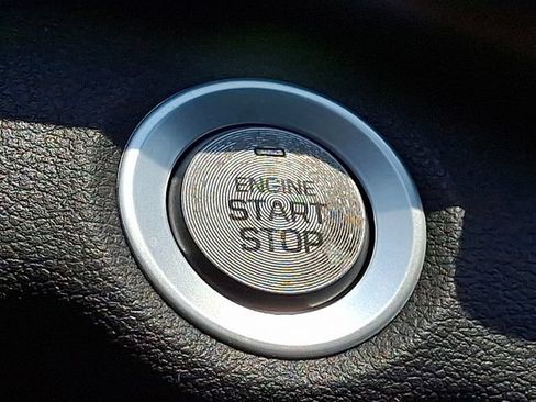 Used 2020 Hyundai Elantra Value Edition w/ Cargo Package (C1) FWD image 25