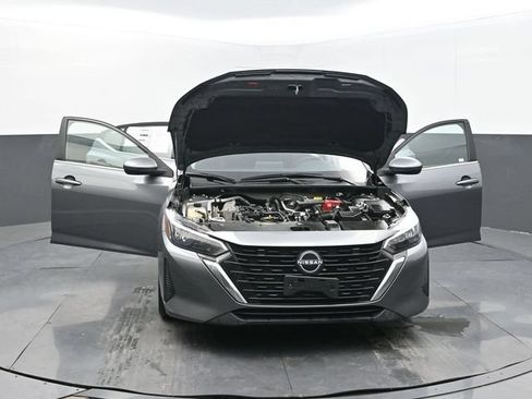 Used 2024 Nissan Sentra SV FWD image 62