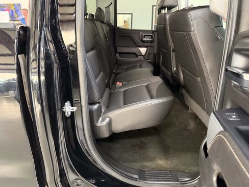 Used 2017 Chevrolet Silverado 1500 LT w/ Redline Edition AWD/4WD image 14
