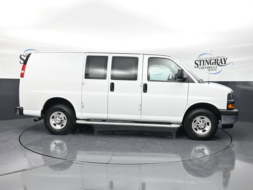 Used 2025 Chevrolet Express 2500 w/ Driver Convenience Package RWD image 10