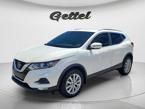 Used 2021 Nissan Rogue Sport SV FWD image 1