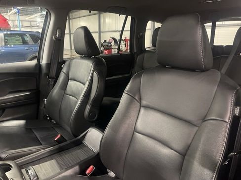 Used 2022 Honda Pilot EX-L image 9
