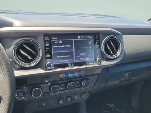 Certified 2023 Toyota Tacoma TRD Off-Road AWD/4WD image 14