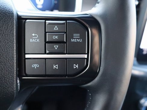 Used 2025 Ford F150 Platinum image 30